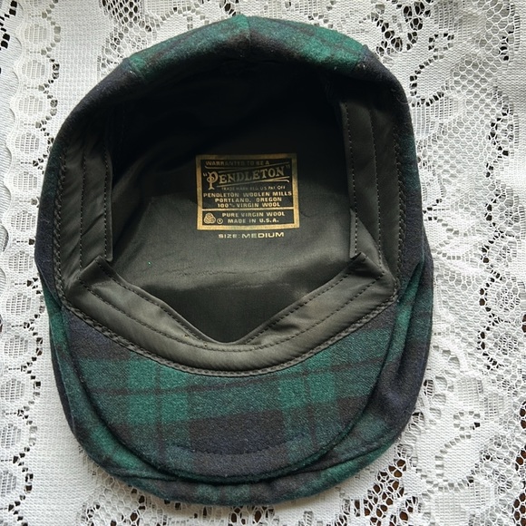 Pendleton Woolen Mills Men’s 3-piece set, vest/pants/cap, navy blue/forest green - Picture 10 of 10